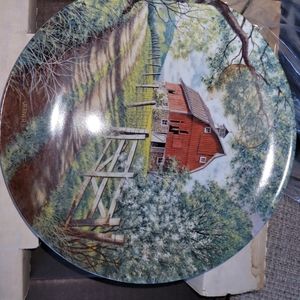 Edwin M Knowles collectors plate